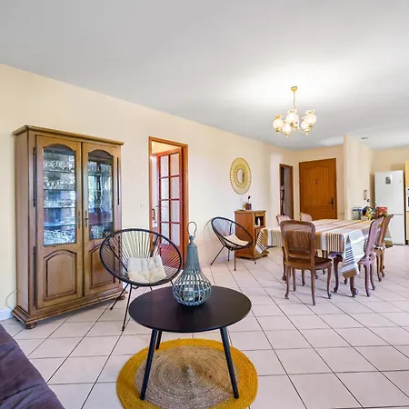 Jolie Maison Proche De La Holiday home *